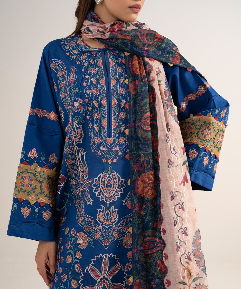 3 Piece - Embroidered Lawn Suit